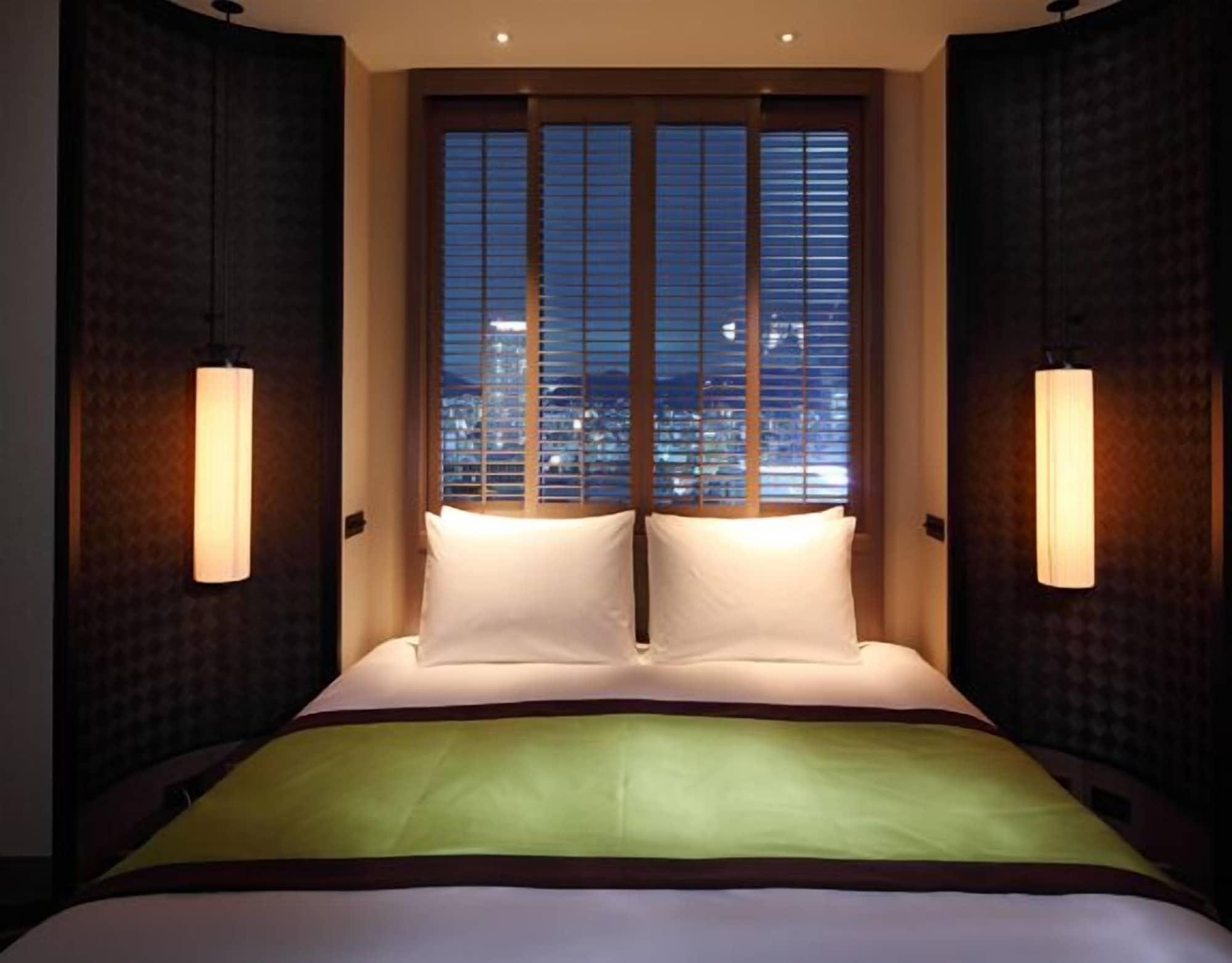 Oriental Hotel Kobe Dış mekan fotoğraf A bedroom at the hotel