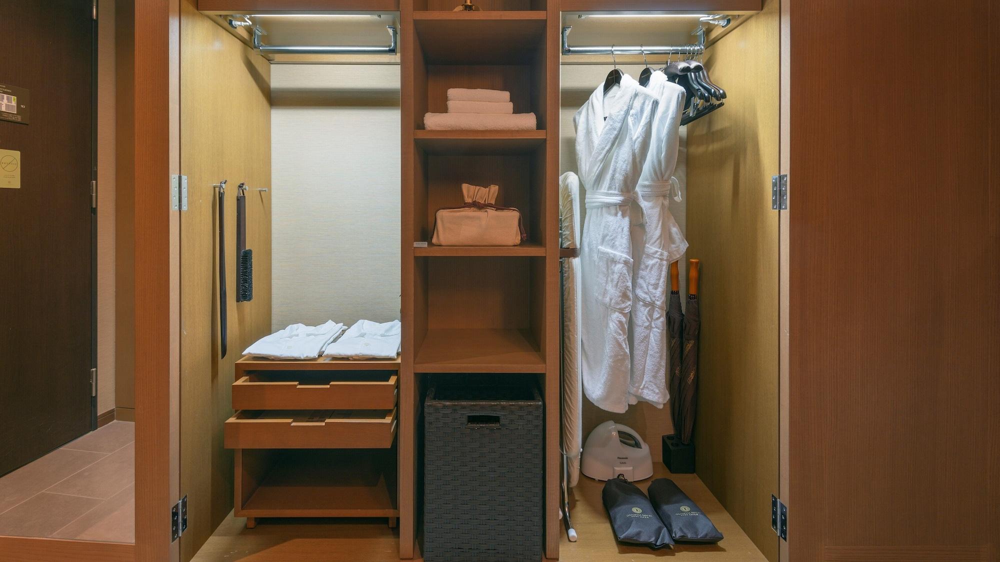 Oriental Hotel Kobe Dış mekan fotoğraf A walk-in closet